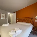 Quadrilatero , 2br , Parking In Centro *