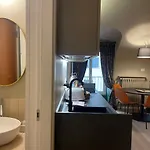 Apartament Quadrilatero , 2br , Parking In Centro