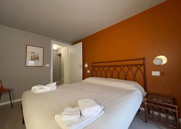 Obelisque 1850 Con Posto Auto! *