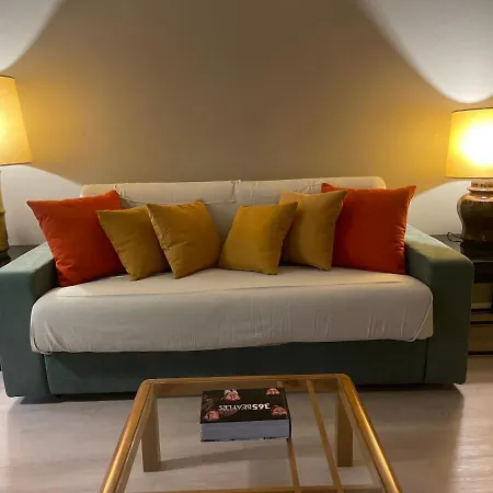 Апартаменты Quadrilatero , 2br , Parking In Centro
