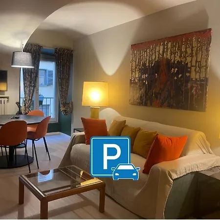 Апартаменты Quadrilatero , 2br , Parking In Centro